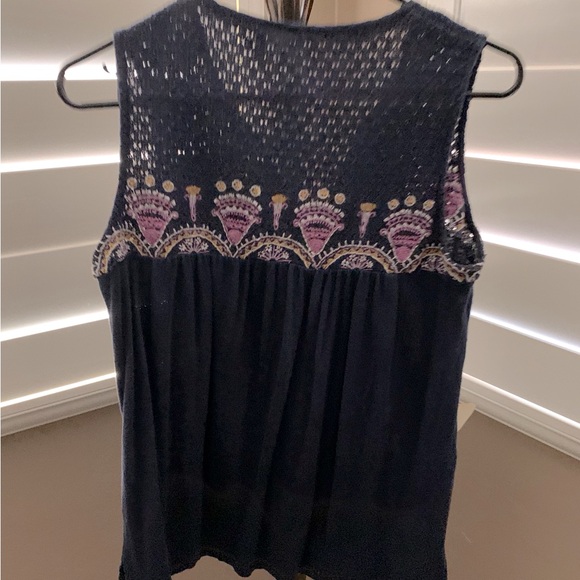 Anthropology Akemi Kin Blue Crochet Top - Picture 4 of 6
